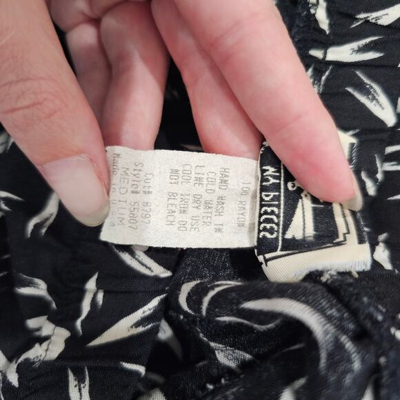 Vintage A-line Midi Skirt - Picture 4 of 4